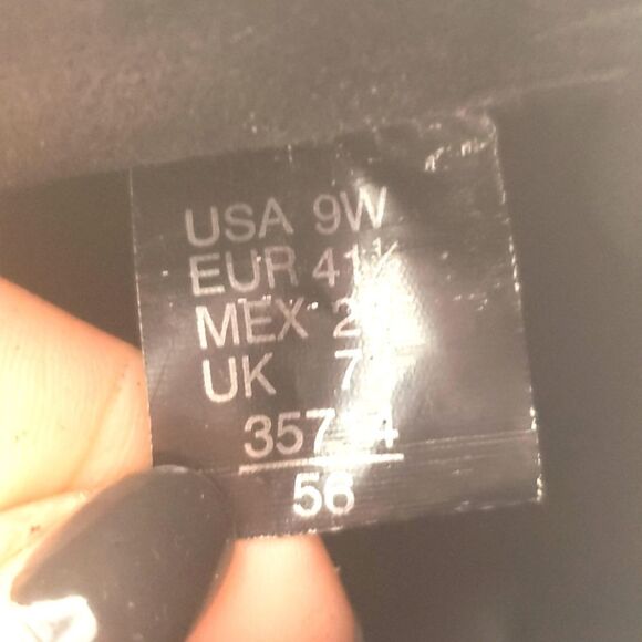 Predictions women's Black Heeled Lace-up Boots - Picture 6 of 8